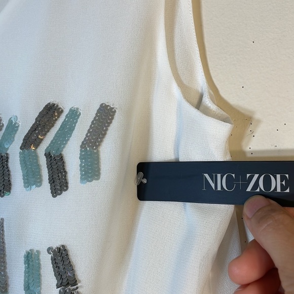 NWT. NIC + ZOE XS Tropic Party Embellished Sleeveless Top. - Picture 3 of 10